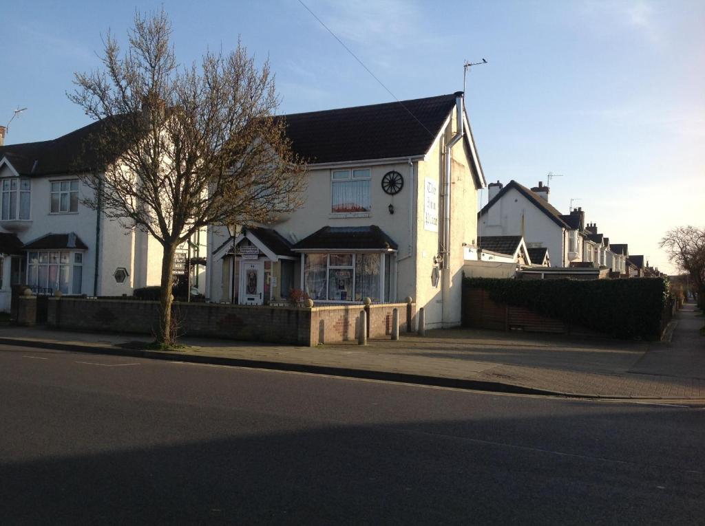 The Inn Place Skegness Exterior photo